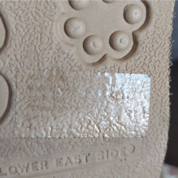 Lower East Side Vintage 90s Tan Floral Beaded Platform Sandal 7.5 - Picture 10 of 10